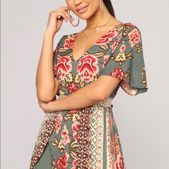 Floral Maxi romper - Picture 2 of 3